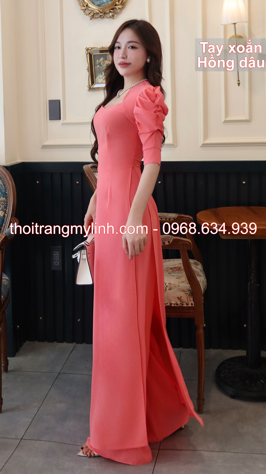 Bộ áo dài cổ nữ hoàng tay xoắn hồng dâu
